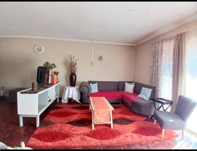3 BEDROOM HOUSE TO LET IN VAALPARK